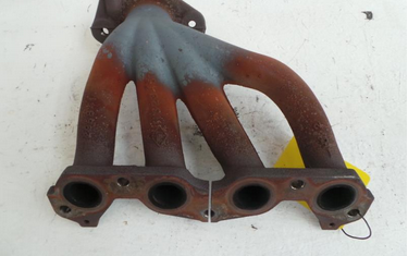 Renault Clio III BJ 06 Auspuffkruemmer Abgaskr&uuml;mmer Kr&uuml;mmer 1,2 55kw D4FD740